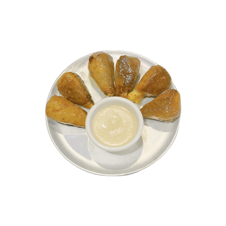 Seattle's Best Pizza, Vegan Pizza, Cocktails, Draft Beer, Skeeball